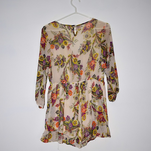 Band of Gypsies Flower Romper with pockets! - Picture 4 of 5